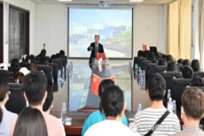 天津商业大学宝德学院师生莅临海顺参观学习