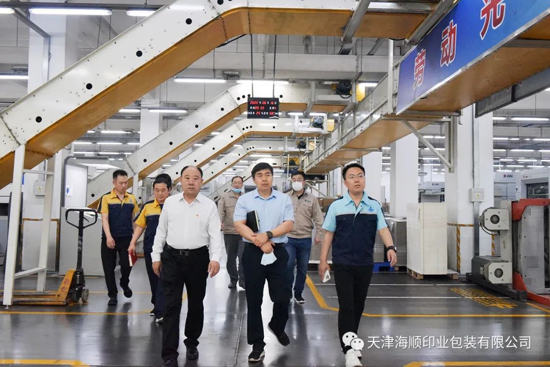 市、区各级“帮办团”服务海顺，问急需，办实事(图4)