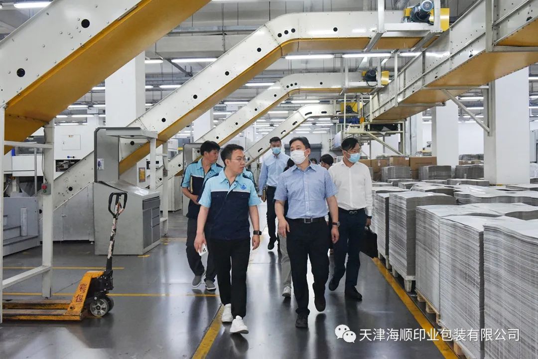 市、区各级“帮办团”服务海顺，问急需，办实事(图7)