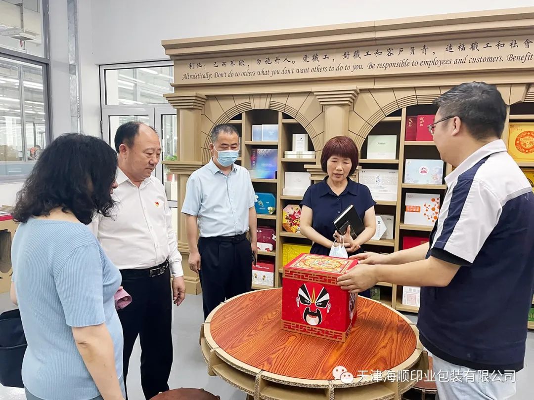 市、区各级“帮办团”服务海顺，问急需，办实事(图15)