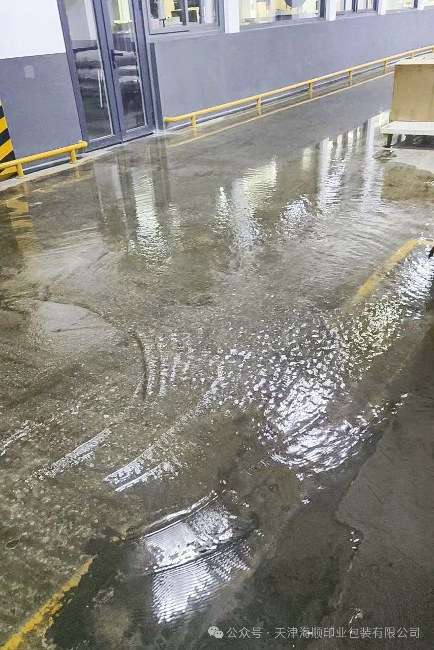 暴雨突袭，向海顺的“守护神”致敬！